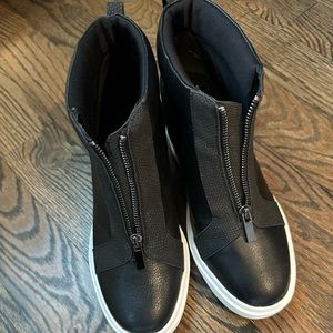 Women’s Black leather wedge sneakers